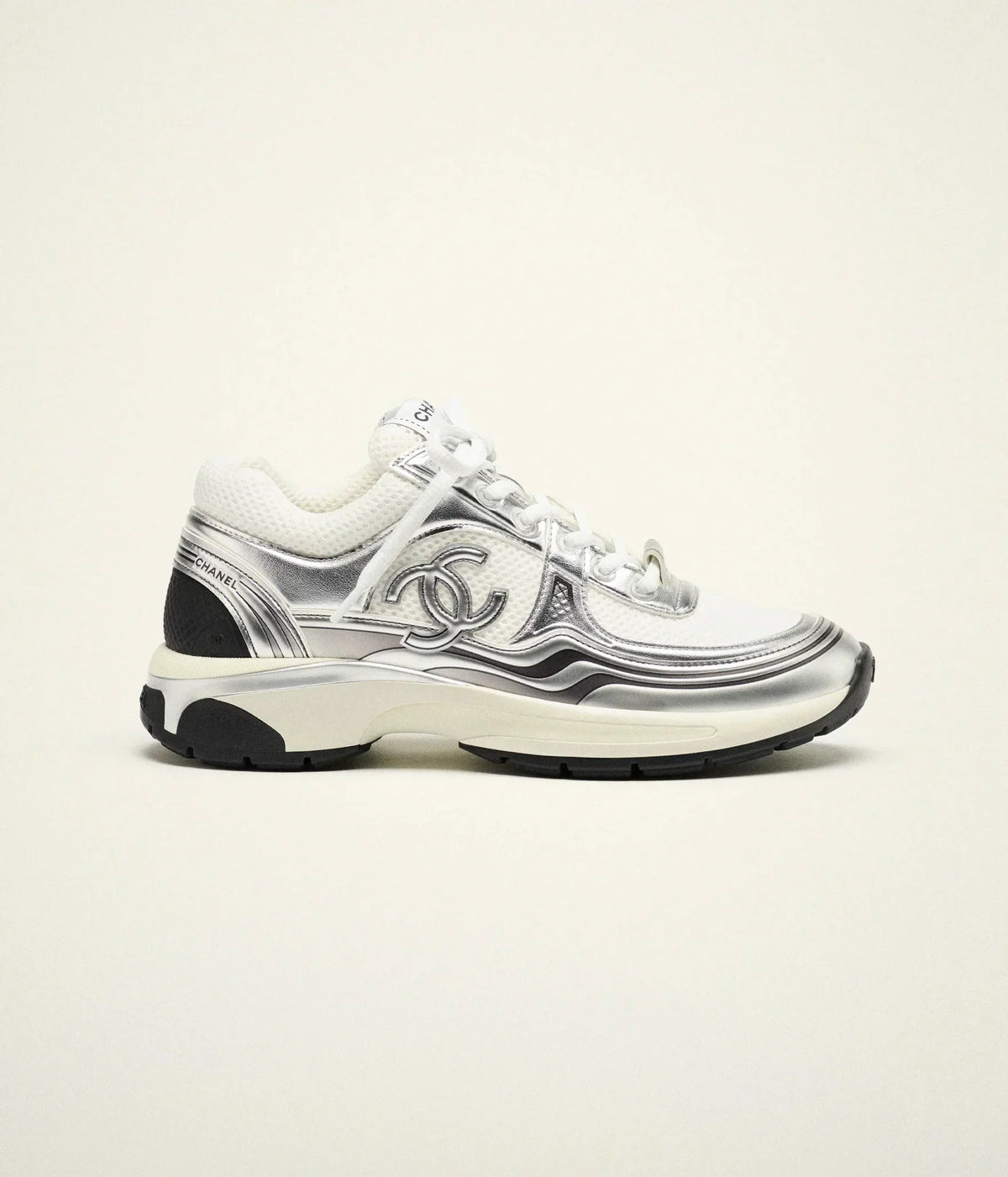 Chanel CC Runner Metalique